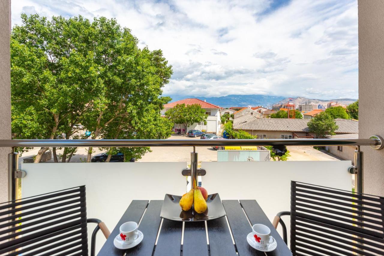 Divine Apartments Baška Екстериор снимка