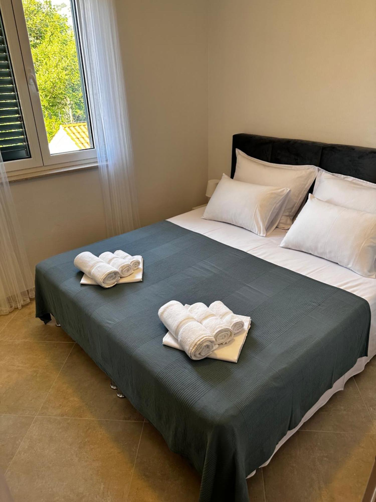 Divine Apartments Baška Екстериор снимка