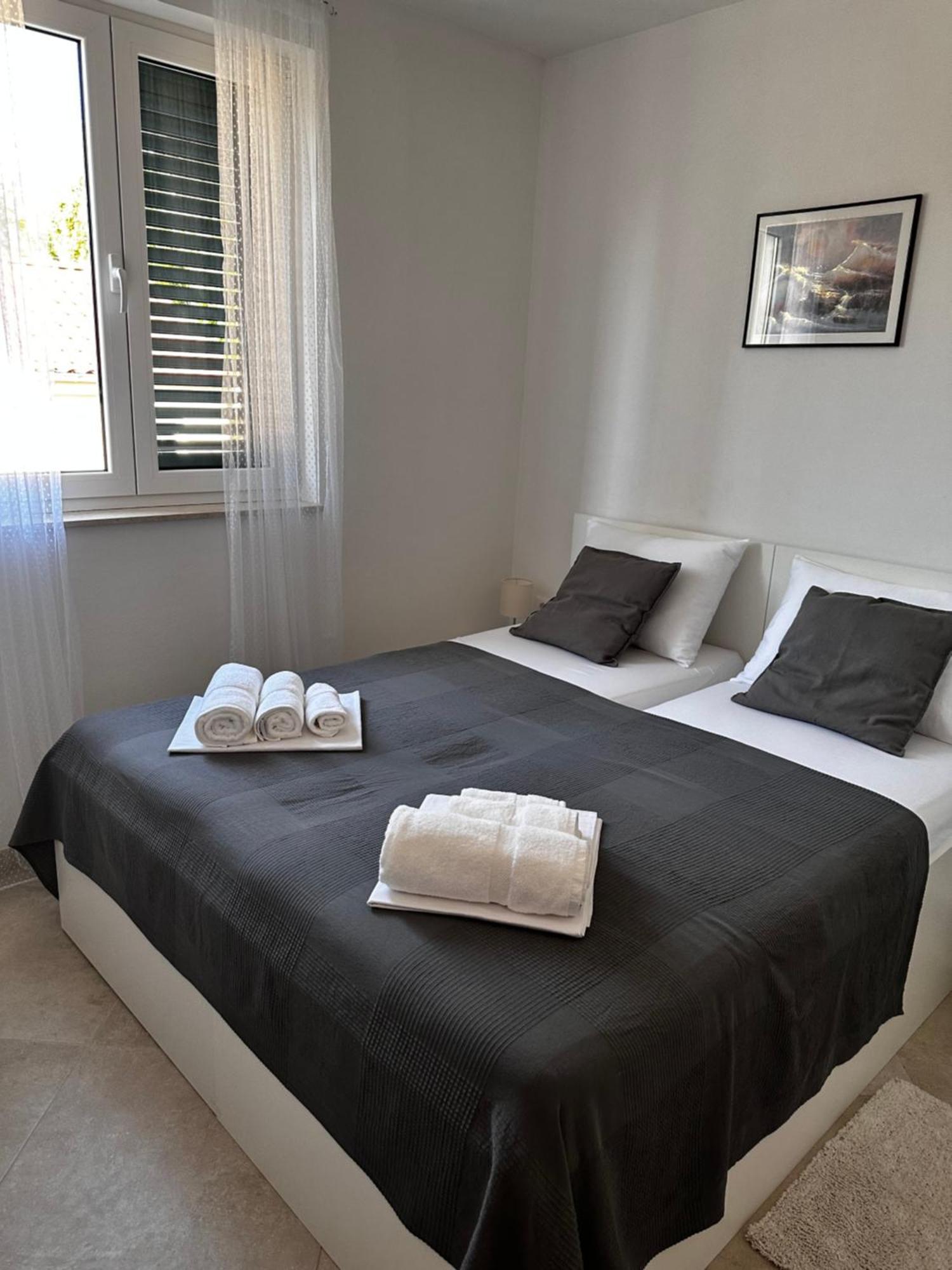 Divine Apartments Baška Екстериор снимка