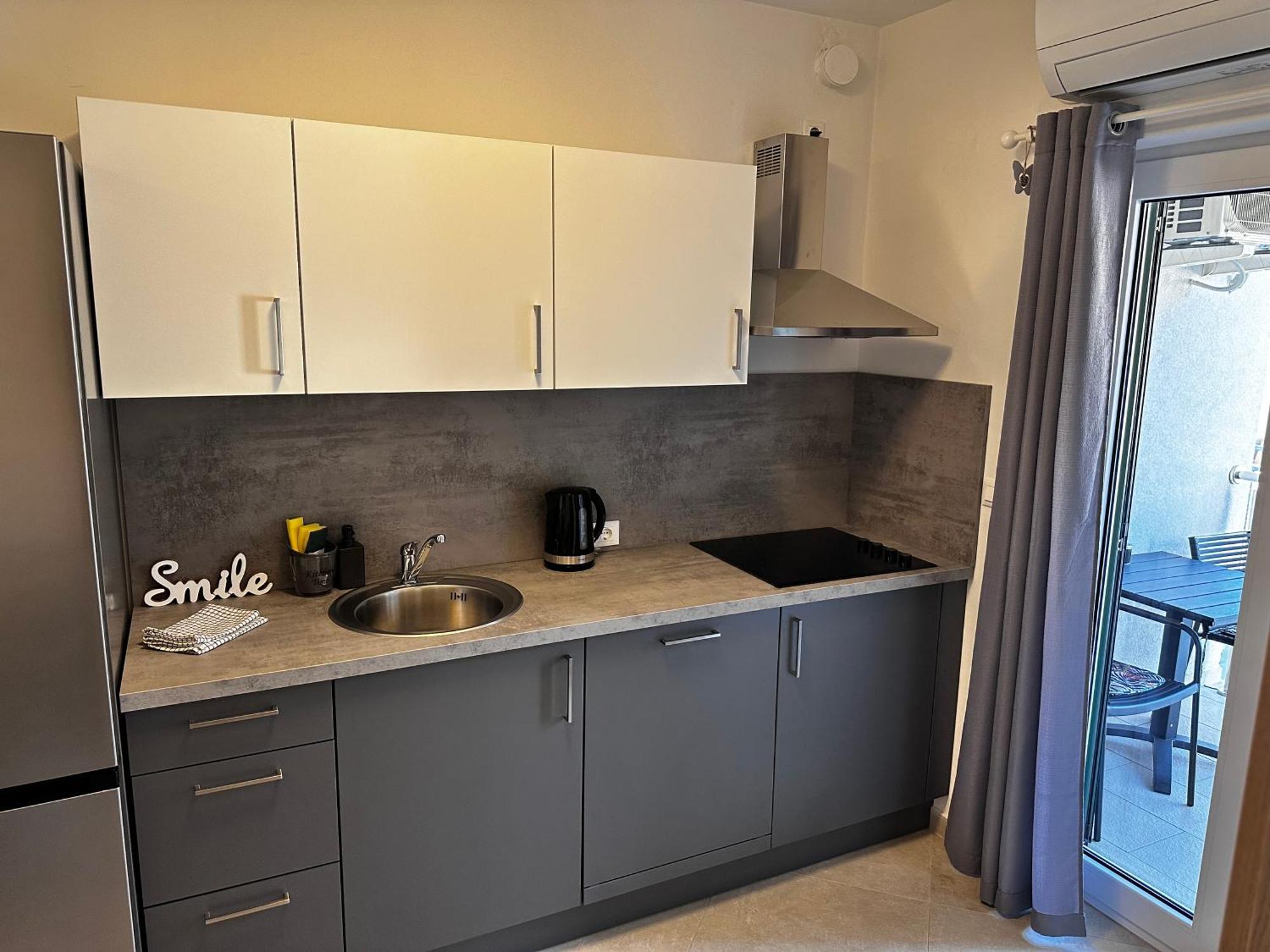 Divine Apartments Baška Екстериор снимка