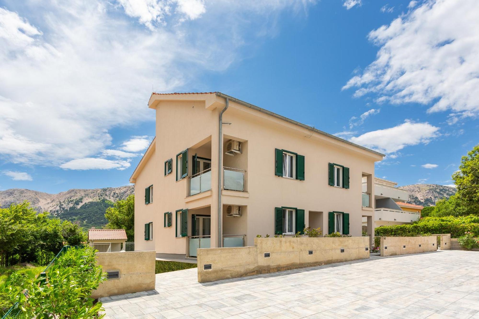 Divine Apartments Baška Екстериор снимка